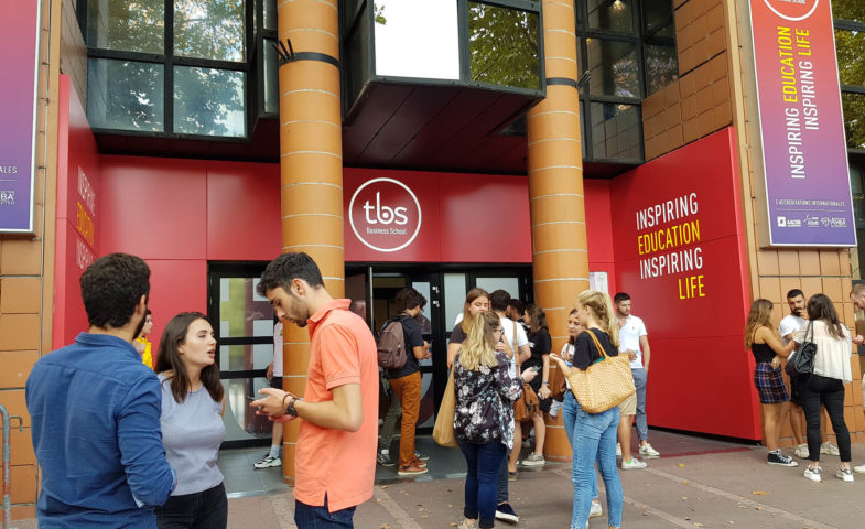 Toulouse Business School entrée